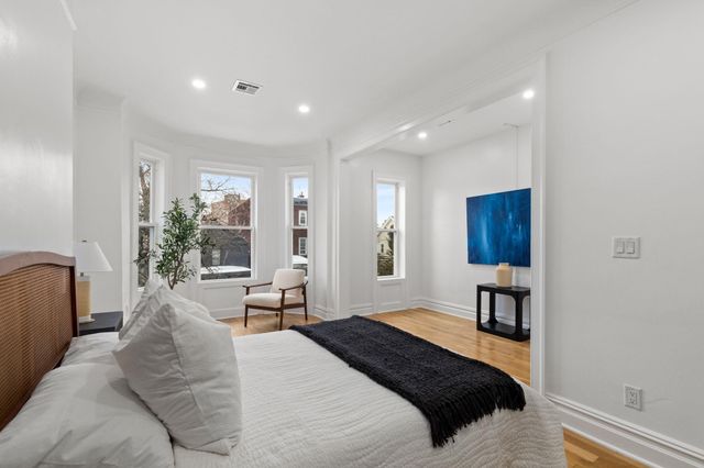 52 BRINKERHOFF ST, Jc, Bergen-lafayett, NJ 07304