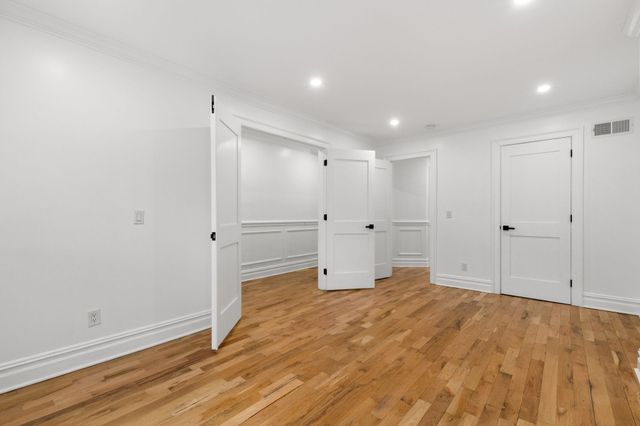 52 BRINKERHOFF ST, Jc, Bergen-lafayett, NJ 07304