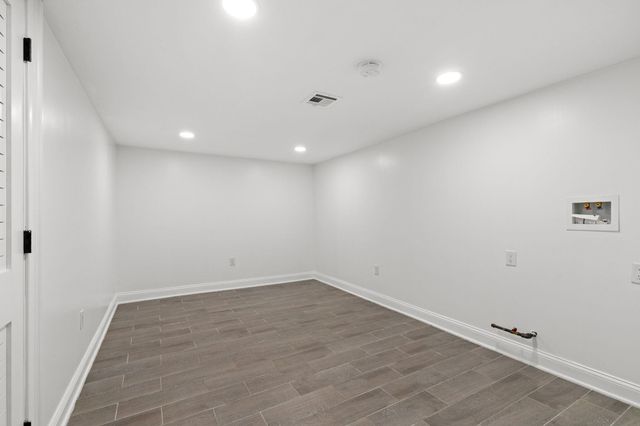 52 BRINKERHOFF ST, Jc, Bergen-lafayett, NJ 07304