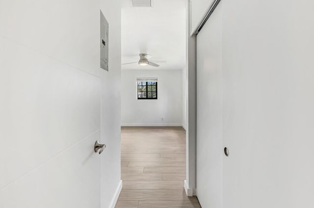 101 NE 57th Court, Fort Lauderdale, FL 33334