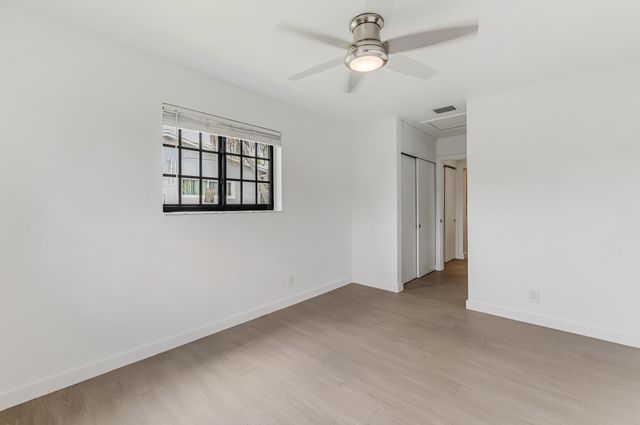 101 NE 57th Court, Fort Lauderdale, FL 33334