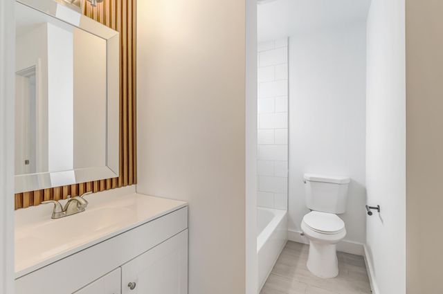 101 NE 57th Court, Fort Lauderdale, FL 33334