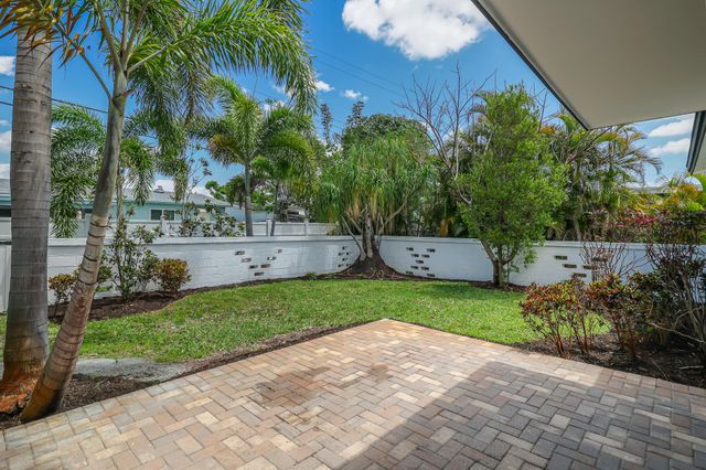 101 NE 57th Court, Fort Lauderdale, FL 33334