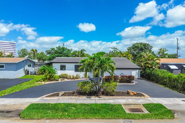 101 NE 57th Court, Fort Lauderdale, FL 33334