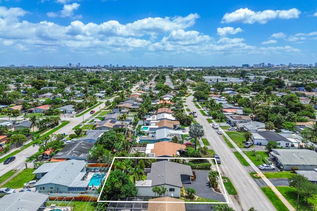 101 NE 57th Court, Fort Lauderdale, FL 33334