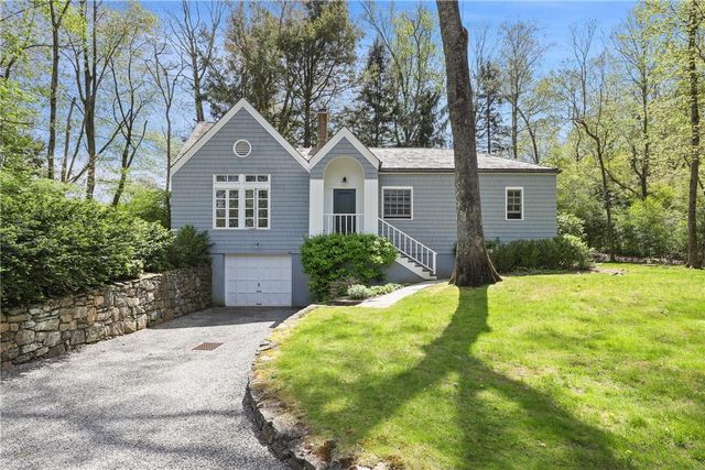28 Heron Lake Road, Bedford, NY 10506