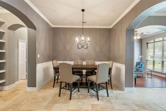 8623 El Pueblo Peak, Helotes, TX 78023
