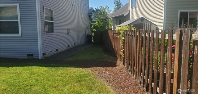 8733 26th Place NE, Lake Stevens, WA 98258