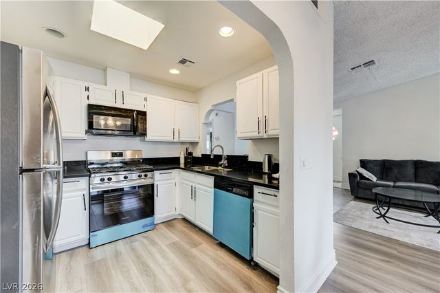1751 East Reno Avenue 228, Las Vegas, NV 89119
