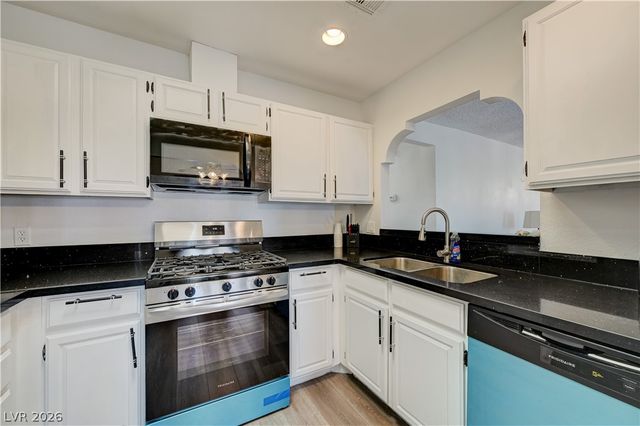 1751 East Reno Avenue 228, Las Vegas, NV 89119