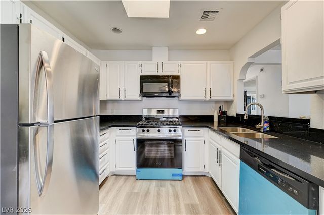 1751 East Reno Avenue 228, Las Vegas, NV 89119