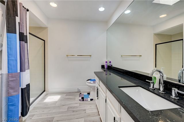 1751 East Reno Avenue 228, Las Vegas, NV 89119