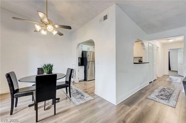 1751 East Reno Avenue 228, Las Vegas, NV 89119
