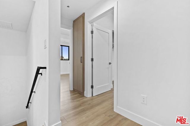 5152 Etiwanda Avenue, Tarzana, CA 91356