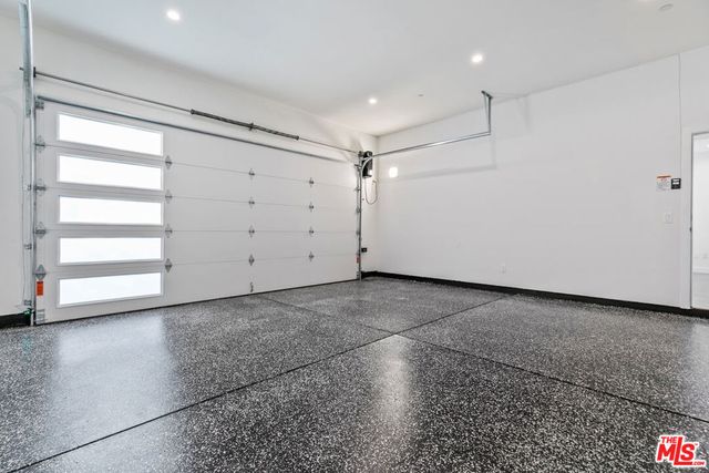 5152 Etiwanda Avenue, Tarzana, CA 91356