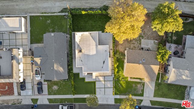 5152 Etiwanda Avenue, Tarzana, CA 91356