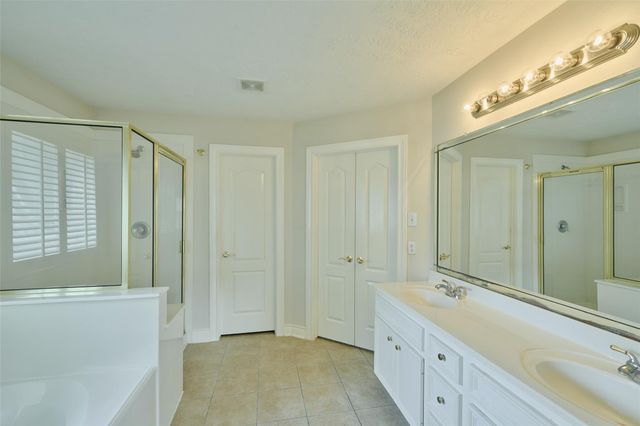 12302 Walden Road, Montgomery, TX 77356