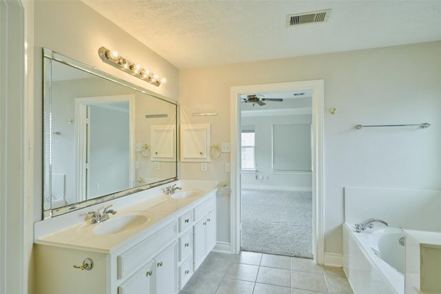 12302 Walden Road, Montgomery, TX 77356