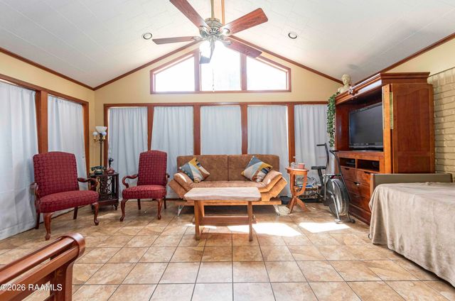 103 Oak Glen Drive, Lafayette, LA 70503