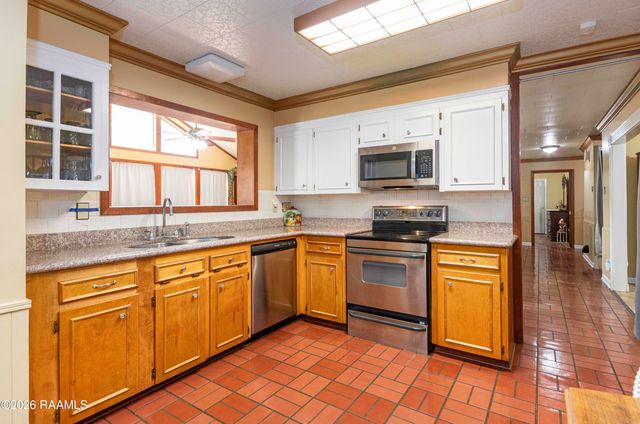 103 Oak Glen Drive, Lafayette, LA 70503