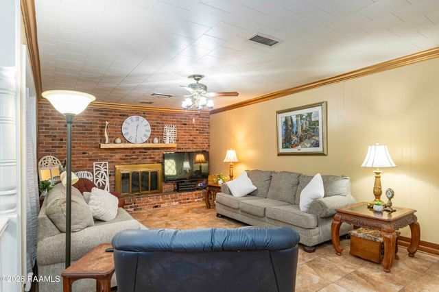 103 Oak Glen Drive, Lafayette, LA 70503