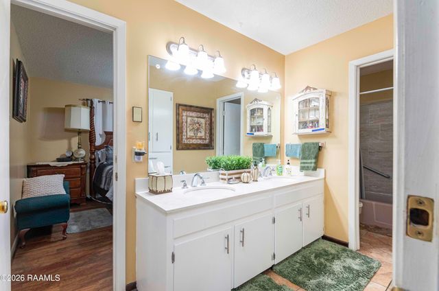 103 Oak Glen Drive, Lafayette, LA 70503