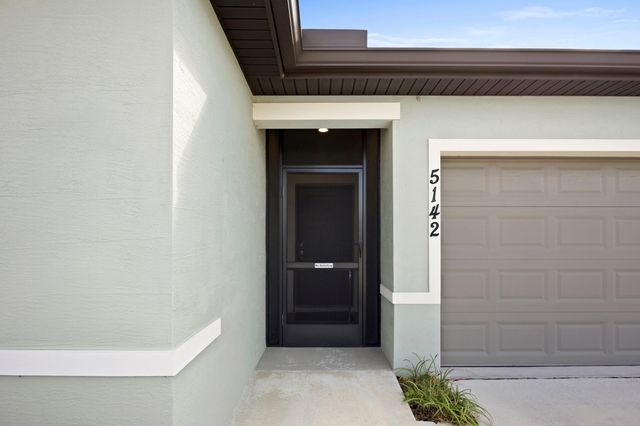 5142 Armina Place, Fort Pierce, FL 34951