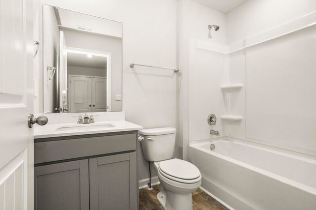 2087 Widgeon Pt, Lebanon, TN 37090