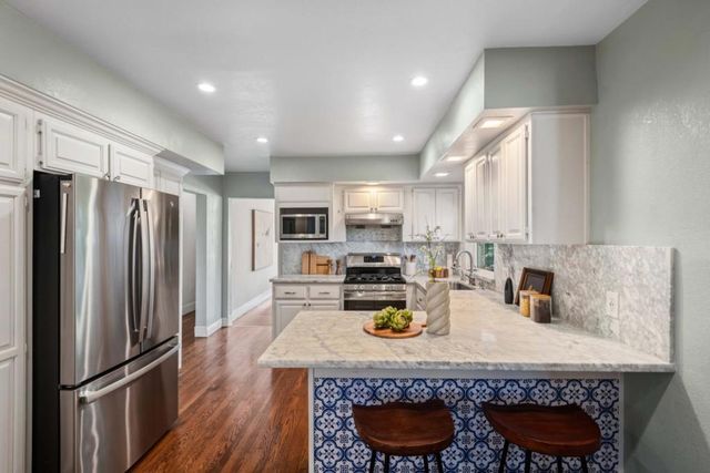 3156 Texas Street, Oakland, CA 94602