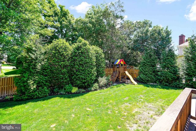 2515 HALTERBREAK CT, Herndon, VA 20171