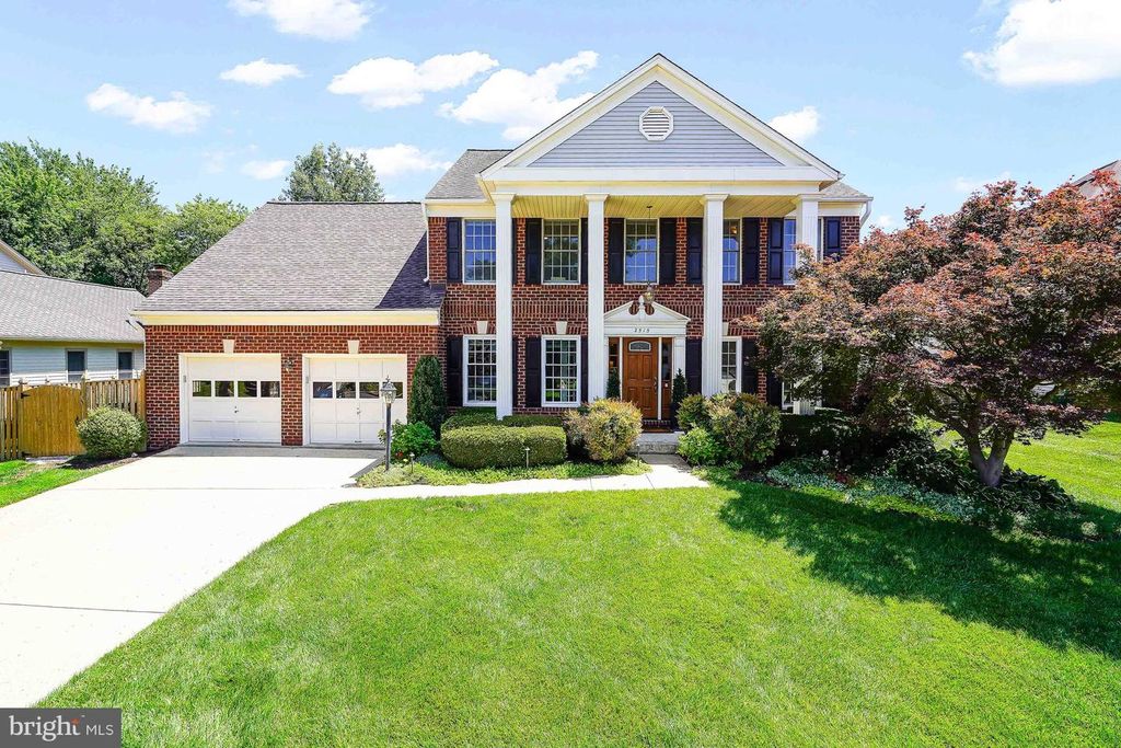 2515 HALTERBREAK CT, Herndon, VA 20171