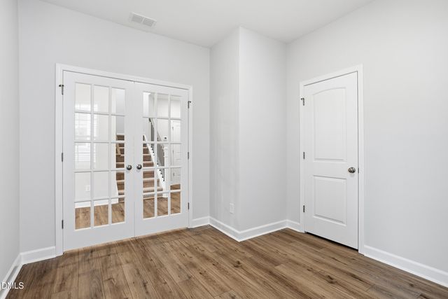 276 Meadowbark Bend 40, Garner, NC 27529