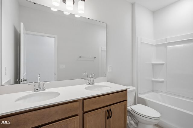 276 Meadowbark Bend 40, Garner, NC 27529