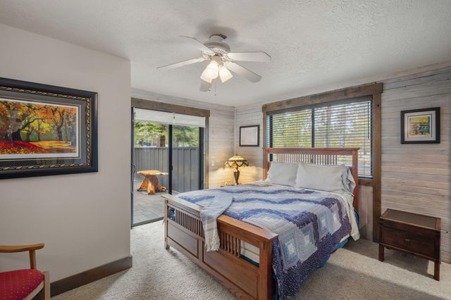 57548 Lark Lane 14, Sunriver, OR 97707