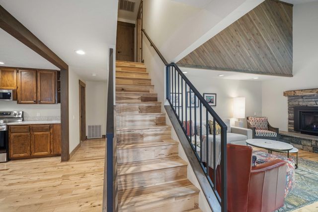 57548 Lark Lane 14, Sunriver, OR 97707