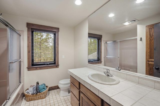 57548 Lark Lane 14, Sunriver, OR 97707