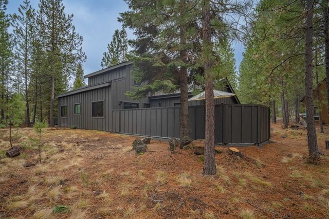 57548 Lark Lane 14, Sunriver, OR 97707