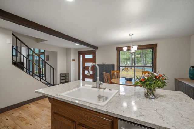 57548 Lark Lane 14, Sunriver, OR 97707