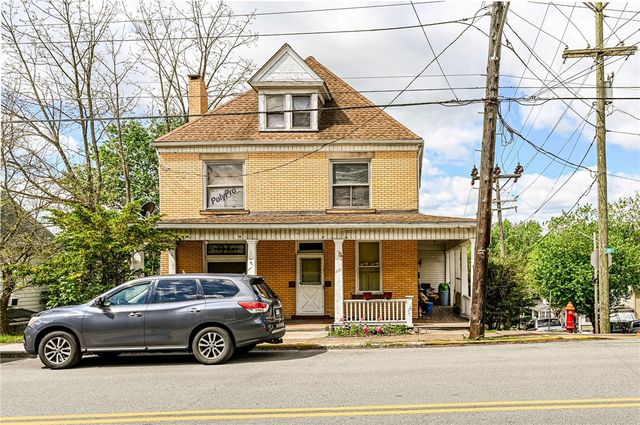 310 Harrison Ave, Jeannette, PA 15644