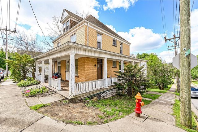 310 Harrison Ave, Jeannette, PA 15644