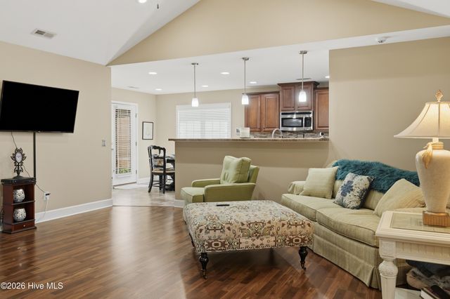 215 Preswick Drive, Rocky Point, NC 28457