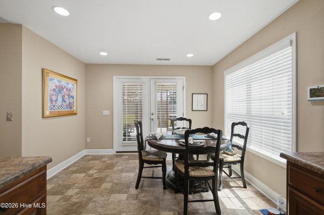 215 Preswick Drive, Rocky Point, NC 28457