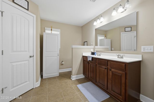215 Preswick Drive, Rocky Point, NC 28457