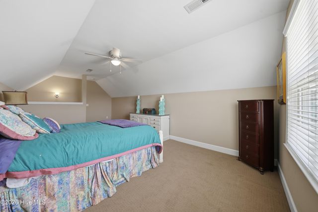 215 Preswick Drive, Rocky Point, NC 28457