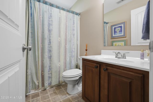 215 Preswick Drive, Rocky Point, NC 28457
