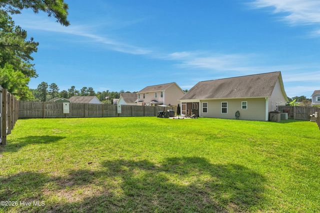 215 Preswick Drive, Rocky Point, NC 28457