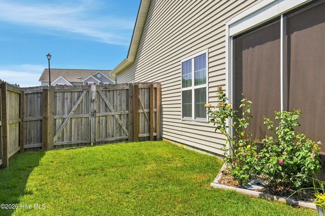 215 Preswick Drive, Rocky Point, NC 28457