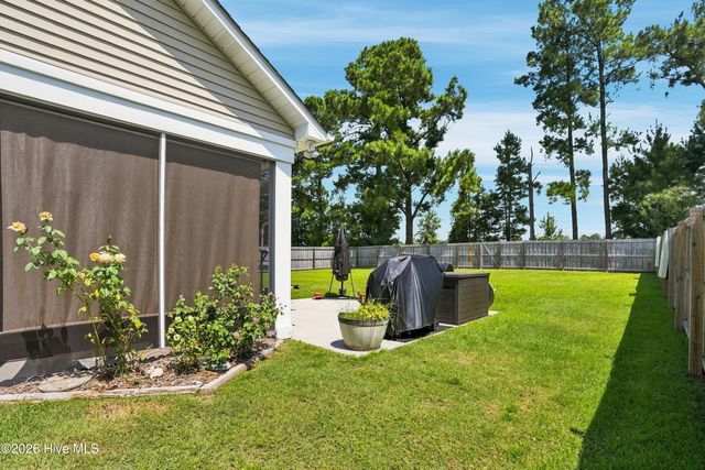 215 Preswick Drive, Rocky Point, NC 28457