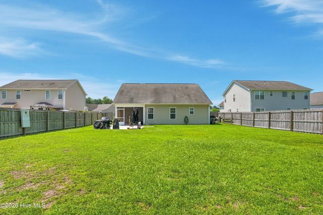 215 Preswick Drive, Rocky Point, NC 28457