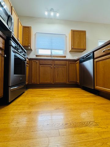 5708 Brosam Drive, Plainfield, IL 60586